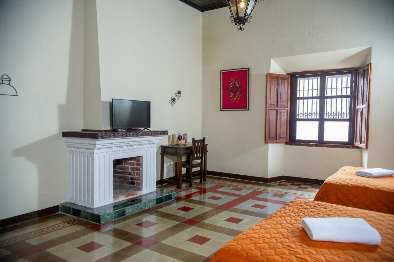 Hotel Convento Santa Catalina By Ahs Antigua Exterior foto